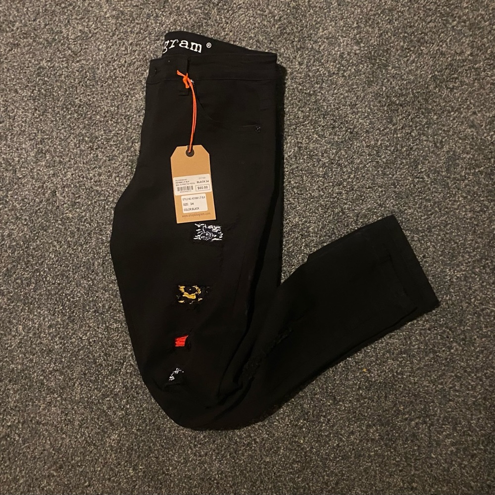 Black Ripped Jeans